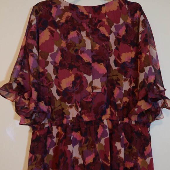 Sofia Short Sleeve Floral Peplum Blouse - Picture 6 of 6